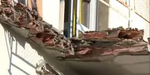 Livorno, cede balcone: donna muore precipitando dal terzo piano