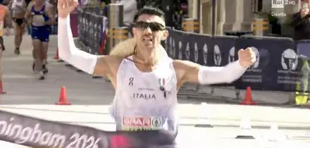 Massimo Stano, trionfo con cappello di One Piece: &egrave; medaglia d'oro nella maratona di marcia
