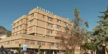 Picchiata a morte e abbandonata davanti all'ospedale: rintracciato il compagno al porto di Bari