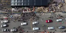Terremoto in Colombia: lo stadio El Camp&iacute;n diventa un gigantesco hub per gli aiuti umanitari
