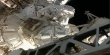 Sophie Adenot, prima astronauta francese a effettuare una passeggiata spaziale