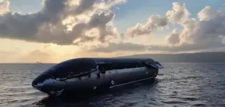 Starship galleggia nell'Oceano Indiano: le immagini del recupero del razzo SpaceX