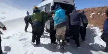 Bolivia sepolta dalla neve, salvate oltre 360 persone, tra cui 60 italiani