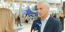Papa a Rimini, il sindaco: "Giornata che rimarr&agrave; nella storia, messa visibile da tutta la spiaggia"