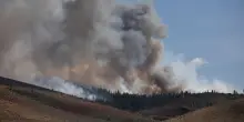 Il Nevada va a fuoco: ordine di evacuazione per quasi centomila persone