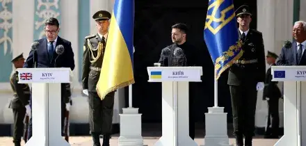 I Volenterosi a Kiev, Zelensky: &ldquo;Gli ucraini non soggiaceranno mai agli stivali dello zar&rdquo;