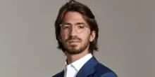 EssilorLuxottica, si dimette Leonardo Maria Del Vecchio: scontro sulla visione del gruppo
