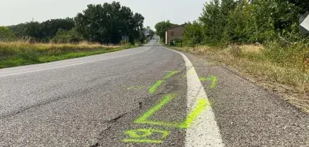 Auto finisce fuori strada e si ribalta nel Perugino, morti due 17enni