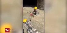 Nepal: il salvataggio di operai intrappolati nella centrale idroelettrica di Rasuwa