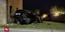 Schianto nella notte nei dintorni di Perugia, muoiono due minorenni