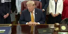 Trump: "Negoziati in corso, ultima chance per Teheran"
