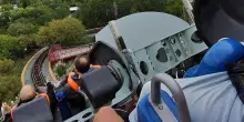 A bordo della X2, la montagna russa "adrenalinica" del Six Flags Magic Mountain