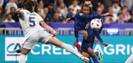 Nations League: il "magico" gol di Olise che porta in vantaggio la Francia. Video