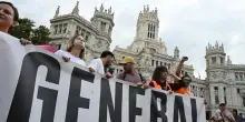 Marea sociale contro il caro-affitti in Spagna: le piazze spingono S&aacute;nchez verso le urne