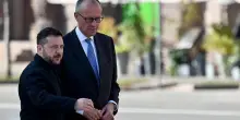 Mosca: "Attaccheremo le infrastrutture". Zelensky: "Gli Usa vogliono colloqui trilaterali a ottobre"