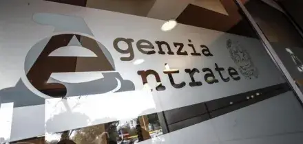 Istat, la pressione fiscale aumenta al 43,5%: cala la propensione al risparmio delle famiglie