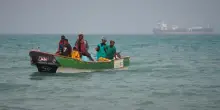 Yemen, forze governative: &ldquo;Ripreso agli Houthi il controllo dello stretto di Bab el Mandeb&rdquo;