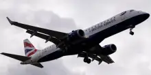 Emergenza su volo British Airways per Chicago, aereo rientra a Londra