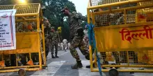India, la rivolta degli "scarafaggi" contro Modi: fermato il leader. Nuova Delhi blindata