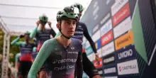 Giro di Lombardia, Seixas stacca tutti: &egrave; il vincitore pi&ugrave; giovane di sempre