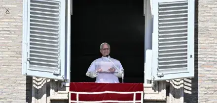 L'annuncio a sorpresa del Papa: "Mi opero nei prossimi giorni per un nodulo al polmone"