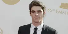 Morto a 34 anni RJ Mitte, il figlio di Walter White Jr. in "Breaking Bad"