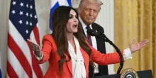 Scandali e favori, Trump chiede le dimissioni dell'ambasciatrice Usa in Grecia Kimberly Guilfoyle