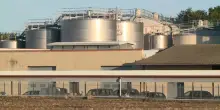 Incidente sul lavoro in una cantina sociale, muore un operaio di 23 anni: stava per laurearsi