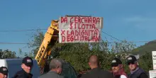 Caro carburante, il presidio di agricoltori a Cerchiara di Calabria