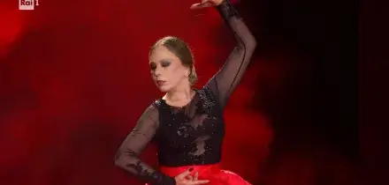 Ballando con le Stelle, il Paso Doble di Ornella Muti e Pasquale La Rocca
