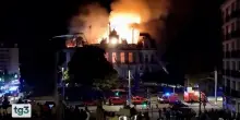 Domande e rabbia per le devastazioni in Francia: "Perch&eacute; tutto questo?"