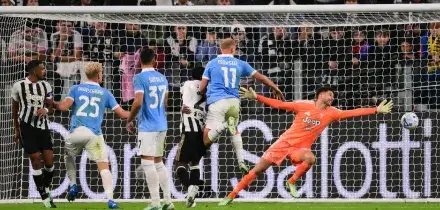 Serie A. Juventus-Lazio 0-3: i biancocelesti riagganciano l&rsquo;Inter in vetta alla classifica