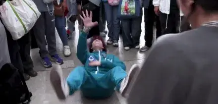 Aura Battle a Citt&agrave; del Messico, sfide a colpi di meme: "Vince chi ha pi&ugrave; fiducia in s&eacute;"