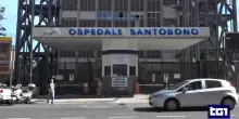 Grave il 13enne accoltellato nel parcheggio di centro commerciale