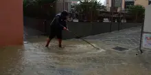 Diluvio su Albissola Marina, strada del centro allagata
