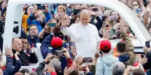 Papa Leone torna tra i fedeli dopo l'operazione: "Grazie per le vostre preghiere"