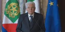 Presidente Mattarella: "Fiducia ai giovani". "No ad una societ&agrave; con pochi ricchi e tanti poveri"