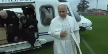 Il Papa non andr&agrave; ad Assisi. I medici: "Meglio evitare il viaggio in elicottero"