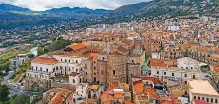 Monreale &egrave; la Capitale italiana del Libro 2027. Giuli: "La scrittura &egrave; veicolo di dialogo"
