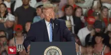 A una settimana dalle Midterm, i democratici in testa di 11 punti sui repubblicani. Trump in tour