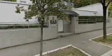 Grida &laquo;Allahu Akbar&raquo; e attacca una guardia davanti all'ambasciata di Israele in Serbia: ucciso