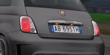 Arrivano le targhe auto e moto personalizzate: quanto costeranno e come averle