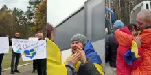 Gli sfollati di Oleshky accolti in Ucraina tra lacrime e abbracci - Video