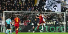 Serie A, le gare di domenica iniziano con Como-Venezia alle 12.30,  Frosinone-Torino, Lazio-Cagliari