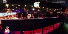 La polizia ferma la diretta di Chiambretti e del suo "Finch&eacute; la barca va"