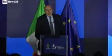 Violenze di piazza, Crosetto: "Fatti di Milano sono frutto di guerra ibrida"