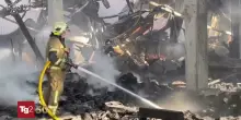 Dodici morti a Kiev, attacco russo su un deposito ferroviario