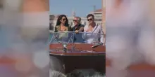 George Clooney arriva al Lido, l&rsquo;attore ricever&agrave; il Leone d&rsquo;Oro alla carriera