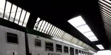 Cavo elettrico tranciato sulla Varese-Milano: 300 evacuati dal treno