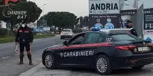 Andria, preparano la bomba per svaligiare il bancomat ma l'ordigno li uccide: due morti